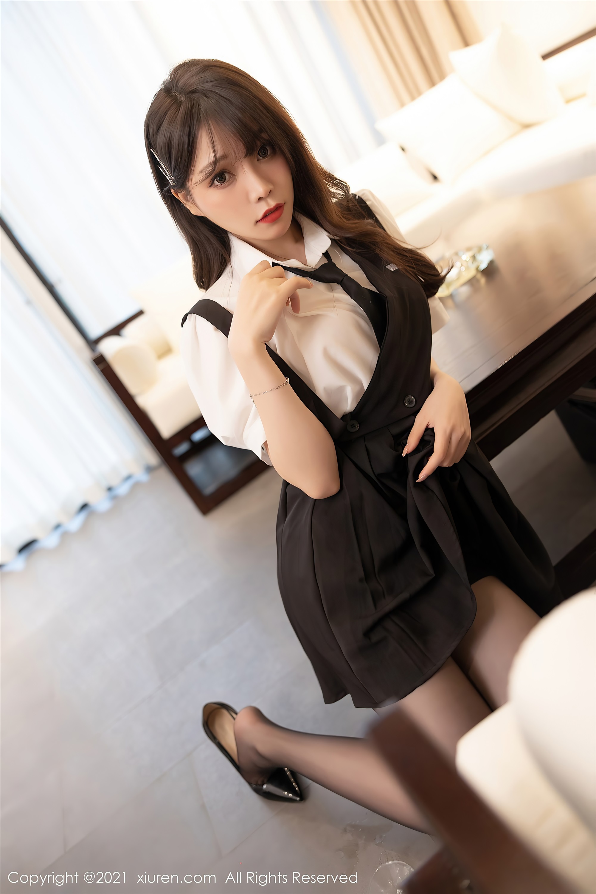 XIUREN秀人网 2021.07.08 No.3643 芝芝Booty